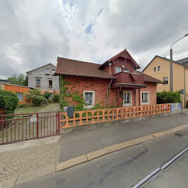 Apartment Wolf family