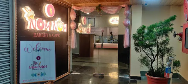 Sumi NomNom Bakery & Korean Cafe