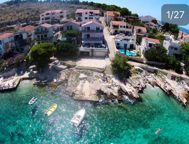 Apartments Atlas Grubišić