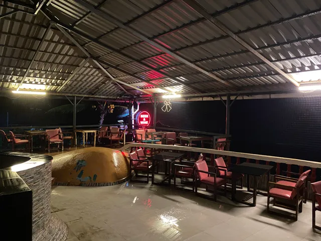 Baywatch Family Reasorant and Beer and wine parlour