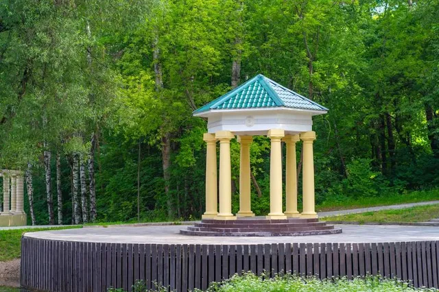 Biryulevskiy Dendropark