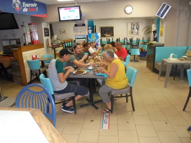 Le Dardaillon Restaurant Bar les Vans