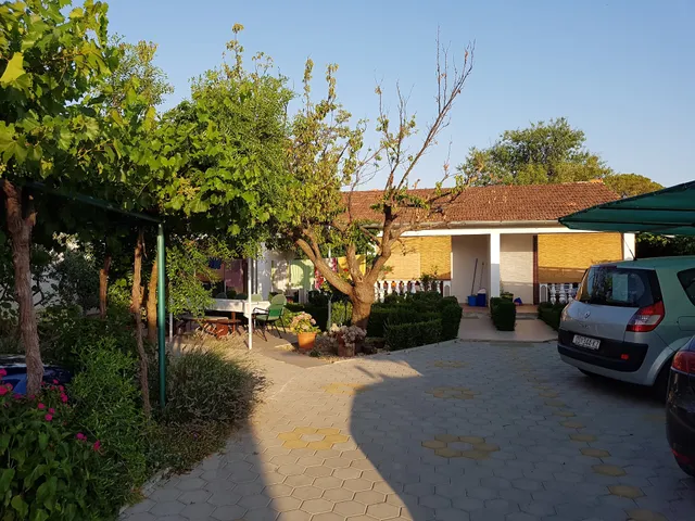 Apartmani Grginović