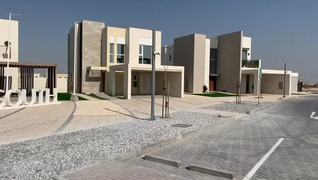 Urbana I - Emaar South