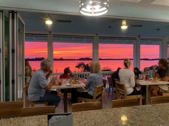 The Point kitchen + cocktails + sunset