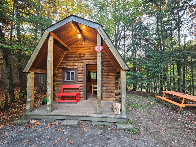 Glenview Cottages and campground