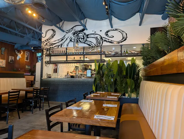 El Viejón Seafood & Brunch