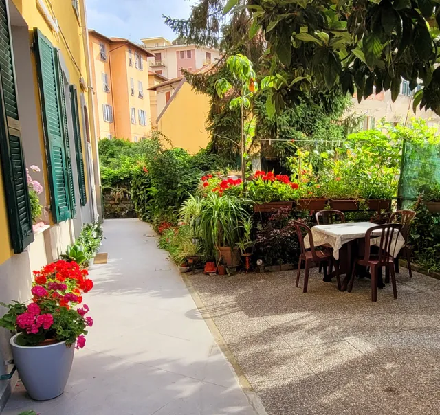 The Railway 74 B&B, La Spezia