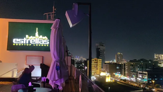 Estrellas Rooftop Lounge - Best Rooftop Lounge Dubai