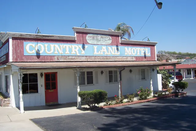 Country Lane Motel
