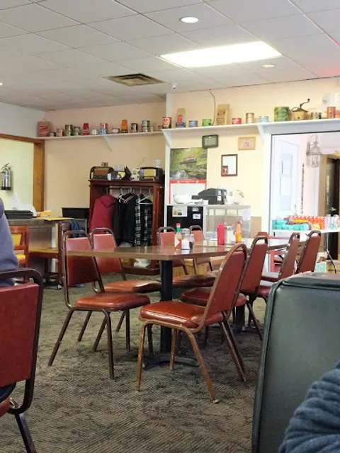 Kelly's Family Diner