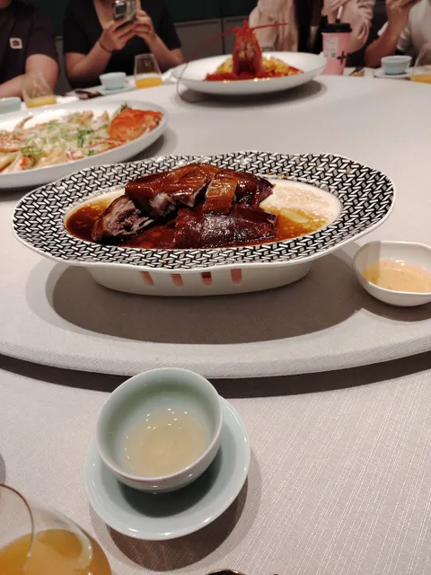 Tang Palace Cantonese Cuisine Dessert