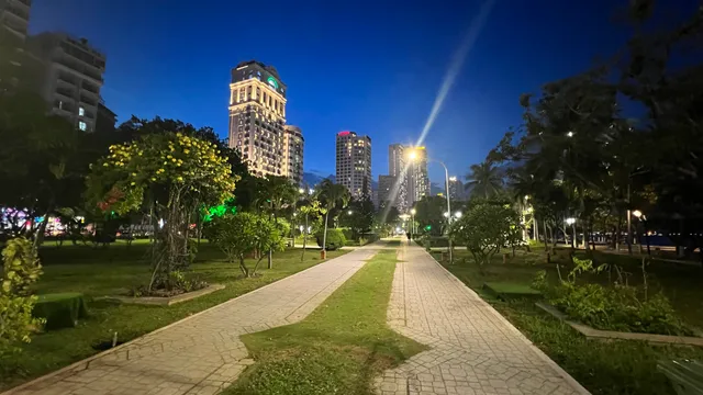 Phu Dong Park