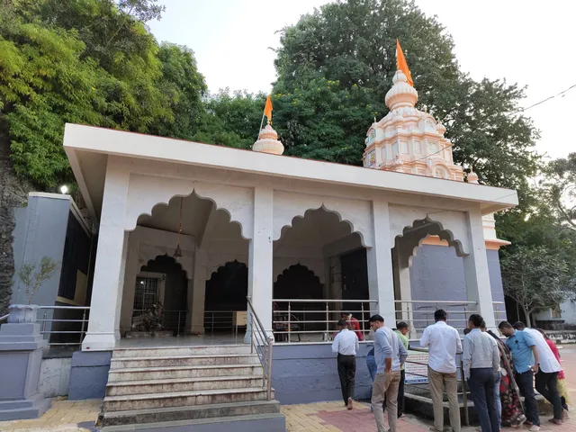Rameshwar Temple Dongargan