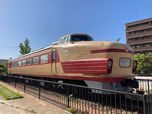 Doihara Bonnet Space