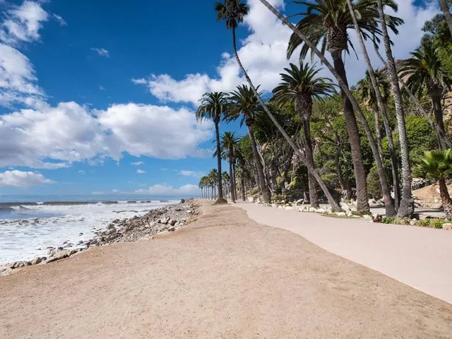 Royal Palms Beach Park