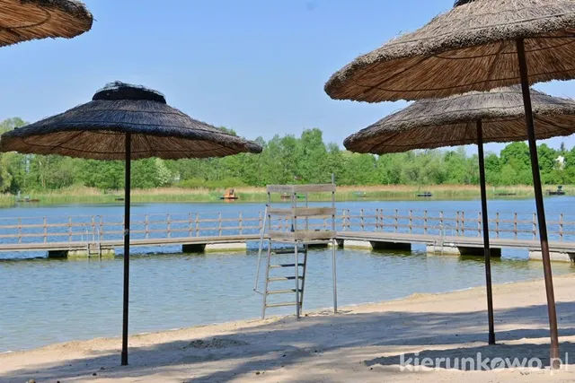 Gołuchów - Plaża nad jeziorem