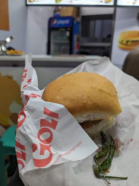 Goli Vada Pav - Mathikere