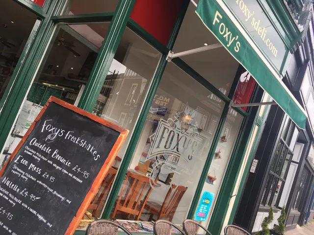 Foxy's Deli and Cafe