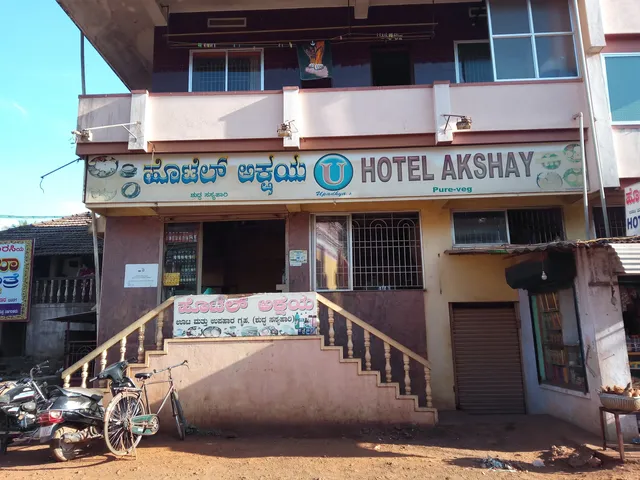 Hotel Akshay
