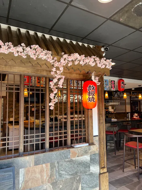 Oishi Sushi Hibachi Japanese Restaurant