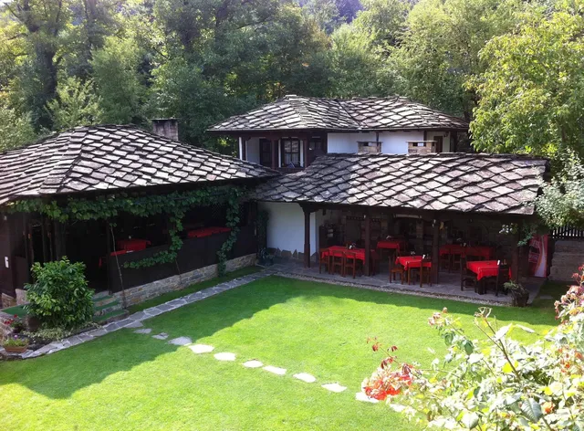 Kashta Za Gosti Hadji Velinov Han