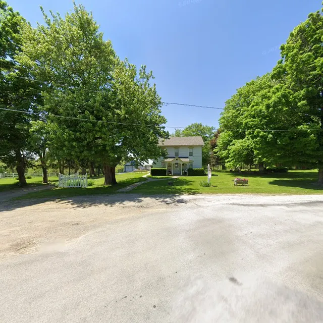 Prairie Path Guest House