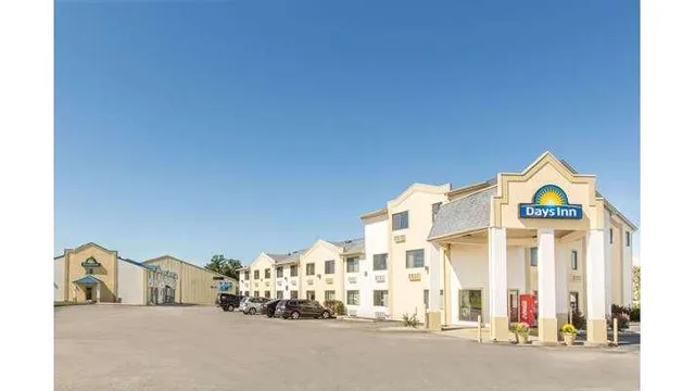 Days Inn by Wyndham Effingham