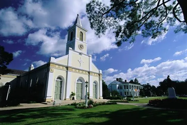 Saint Martin De Tours Church