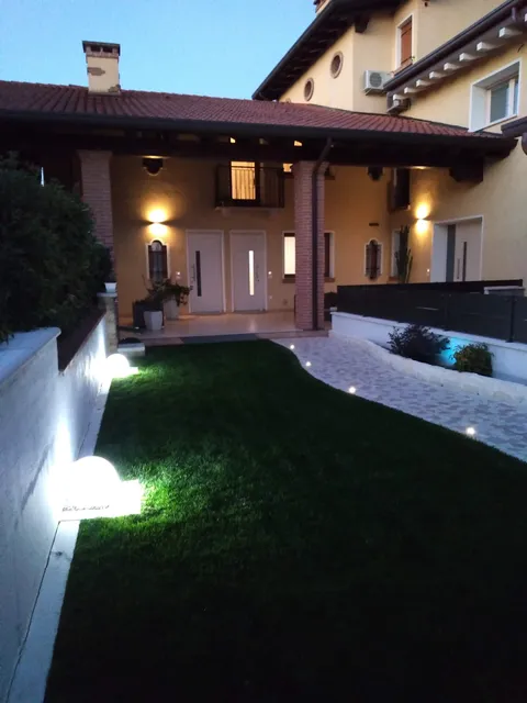 Sotto il Portico Home