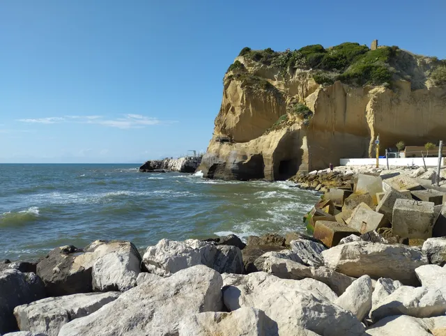 Spiaggia di Torregaveta