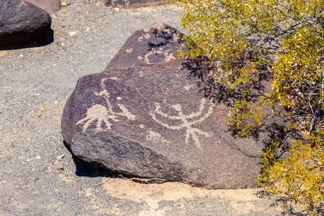 Mesa Prieta Petroglyph Project