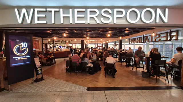 The Beehive - JD Wetherspoon