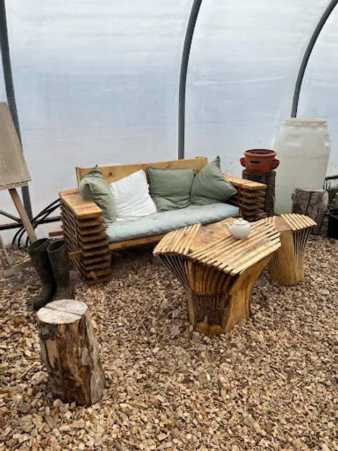 Móðir Jörð - Kaffihús & Verslun