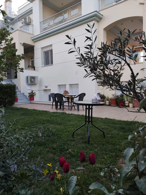 Dora's home with garden