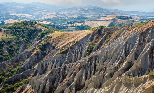 Riserva Naturale Regionale Calanchi di Atri