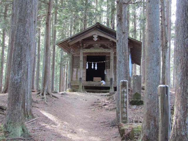 Ryokami Shrine Okusha