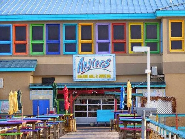 Angler's Beachside Grill