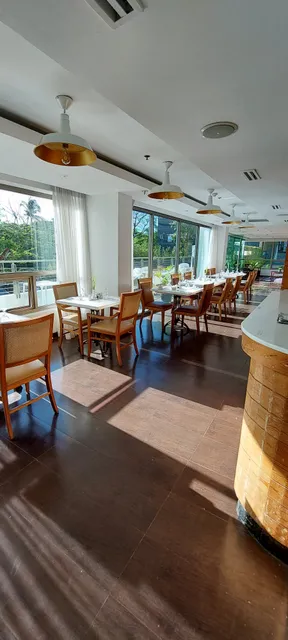 AMACENA Café & Bistro by One Tagaytay Place Hotel Suites