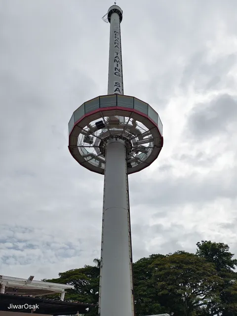 Taming Sari Tower (Malacca Tower)