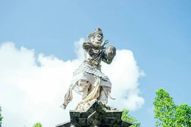 Statue d'Arjuna