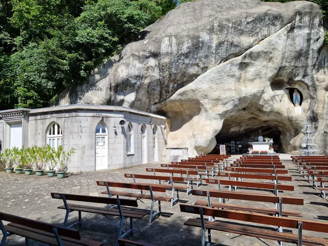 Lourdesgrot