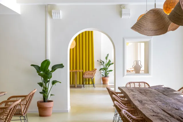 THE NOSH - RESTAURANT