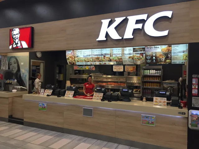 KFC Székesfehérvár Alba Plaza