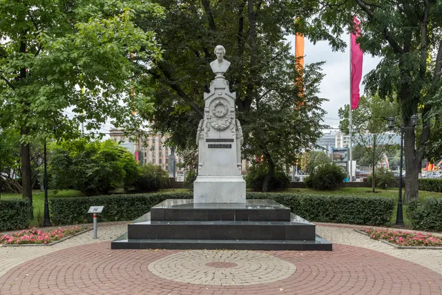 Pamyatnik A.v. Kol'tsovu