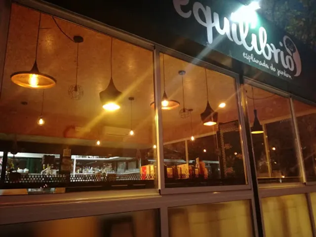 Equilíbrio - Esplanada do Jardim