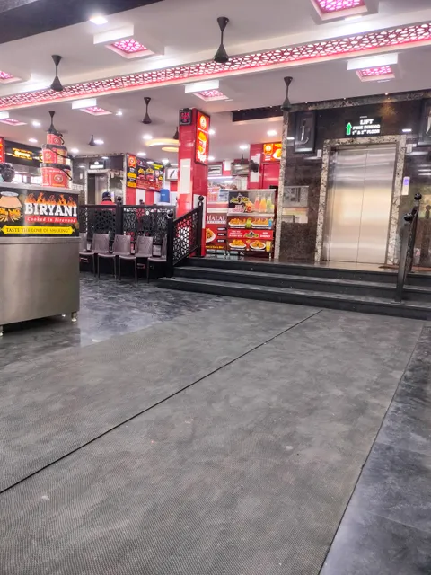 SS Bucket Biryani Kodambakkam