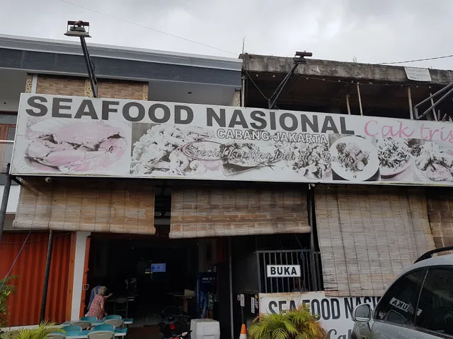 Cak Tris Seafood Nasional