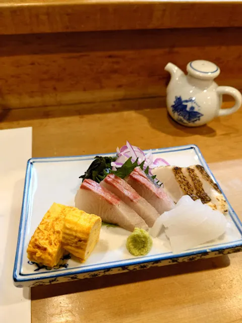 Riraku Sushi