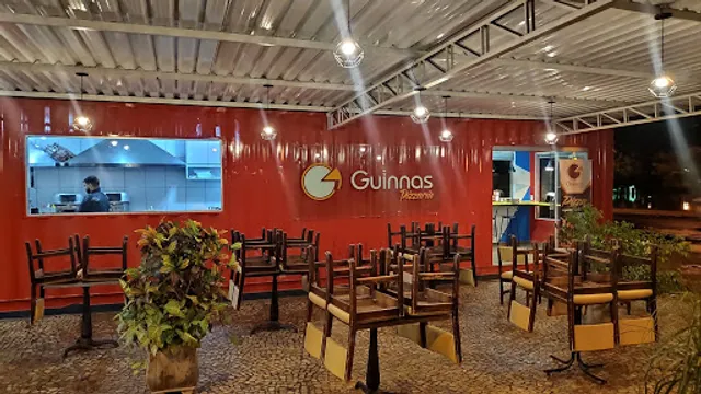 Guinnas pizzaria